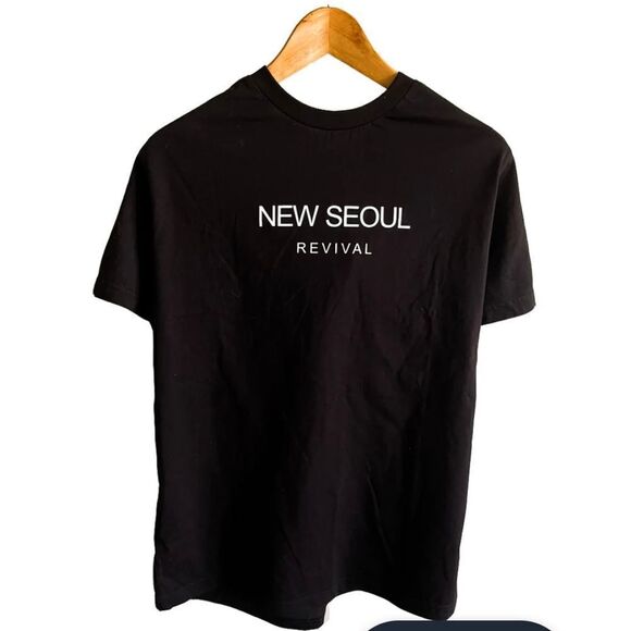 New Seoul‎ SS22 Tee Blk M NWT Mens - Picture 1 of 6